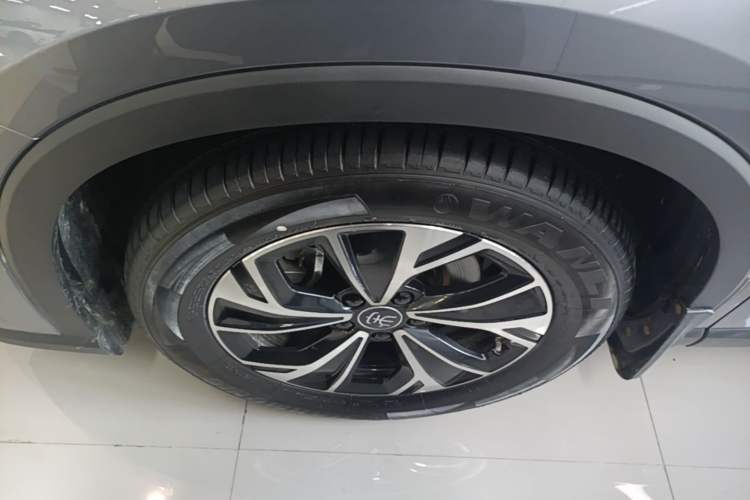 Used BYD Song Pro New Energy 2025 2nd Generation Intelligent Driving Version DM-i 75KM Leading Edition Left Front Wheel Hub
