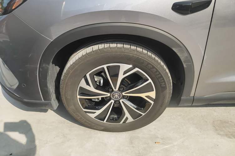 Used BYD Song Pro New Energy 2025 Second-Generation Intelligent Driving Version DM-i 115KM Superior Trim Left Front Wheel Hub
