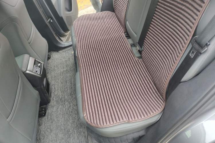 Used BYD Song Pro New Energy 2025 2nd Generation Intelligent Driving Version DM-i 75KM Leading Edition Left Rear Seat