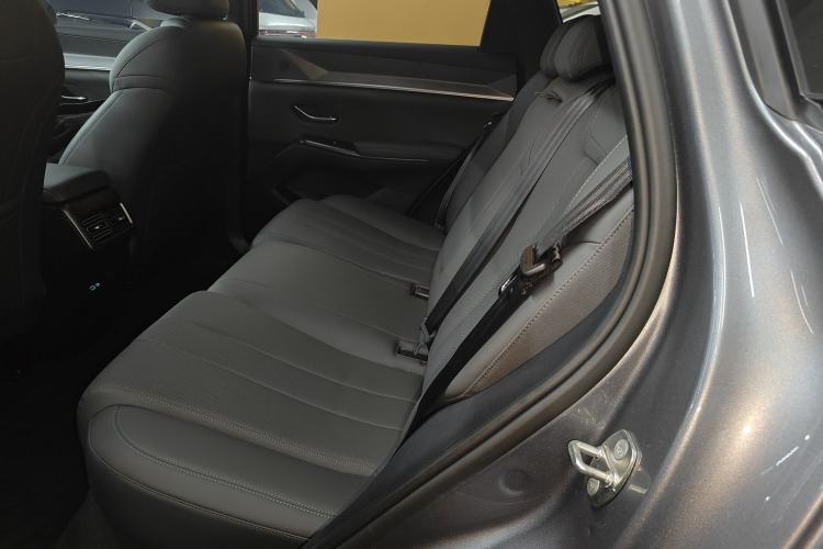 Used BYD Song Pro New Energy 2025 2nd Generation Intelligent Driving Version DM-i 75KM Leading Edition Left Rear Seat