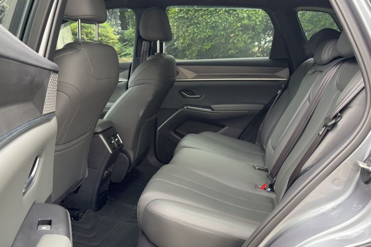Used BYD Song Pro New Energy 2025 Second-Generation Intelligent Driving Version DM-i 115KM Superior Trim Left Rear Seat