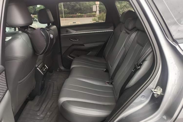 Used BYD Song Pro New Energy 2025 2nd Generation Intelligent Driving Version DM-i 75KM Leading Edition Left Rear Seat