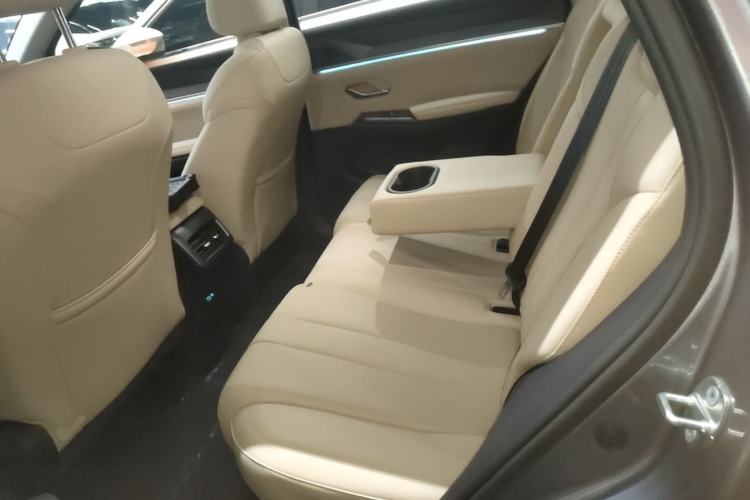 Used BYD Song Pro New Energy 2025 Second-Generation Intelligent Driving Version DM-i 115KM Superior Trim Left Rear Seat