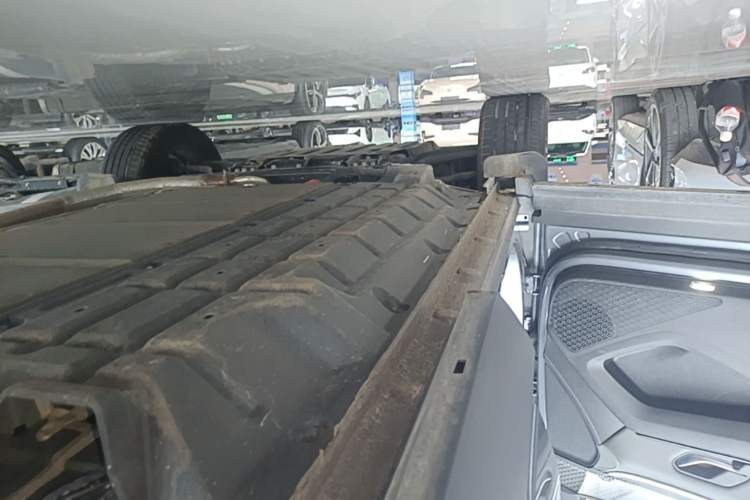 Used BYD Song Pro New Energy 2025 2nd Generation Intelligent Driving Version DM-i 75KM Leading Edition Left Side Sill