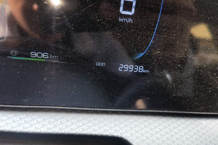 Used BYD Song Pro New Energy 2025 2nd Generation Intelligent Driving Version DM-i 75KM Leading Edition Odometer Close Up