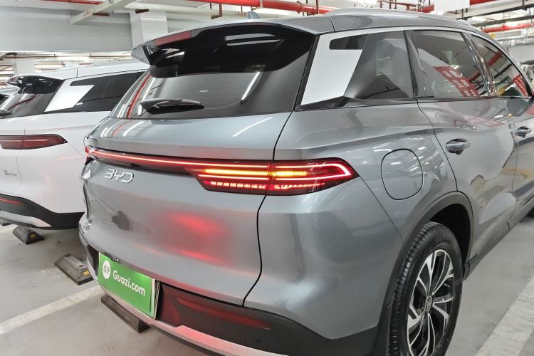 Used BYD Song Pro New Energy 2025 Second-Generation DM-i 75KM Leading Edition Rear