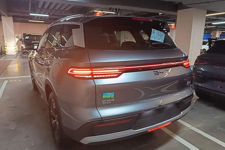 Used BYD Song Pro New Energy 2025 2nd Generation Intelligent Driving Version DM-i 75KM Leading Edition Rear Left 45 Deg