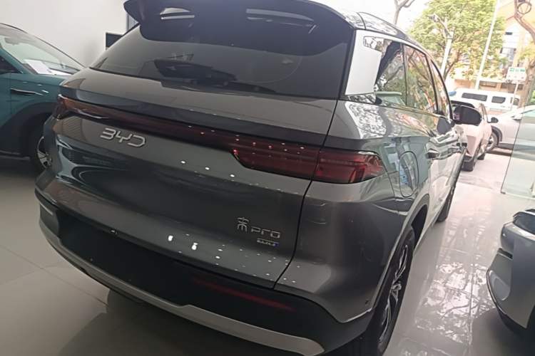 Used BYD Song Pro New Energy 2025 2nd Generation Intelligent Driving Version DM-i 75KM Leading Edition Rear Right 45 Deg