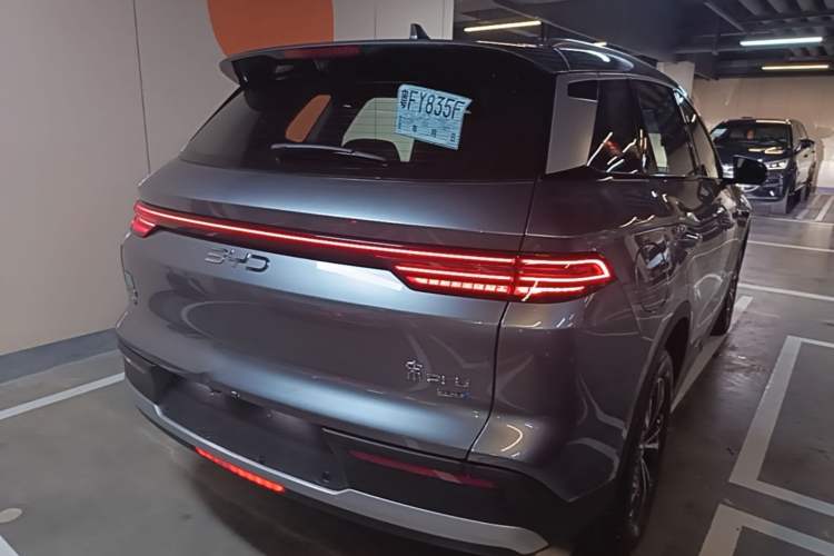 Used BYD Song Pro New Energy 2025 2nd Generation Intelligent Driving Version DM-i 75KM Leading Edition Rear Right 45 Deg