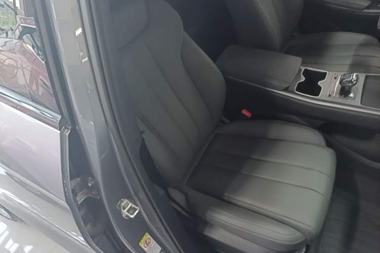 Used BYD Song Pro New Energy 2025 2nd Generation Intelligent Driving Version DM-i 75KM Leading Edition Right Front Seat