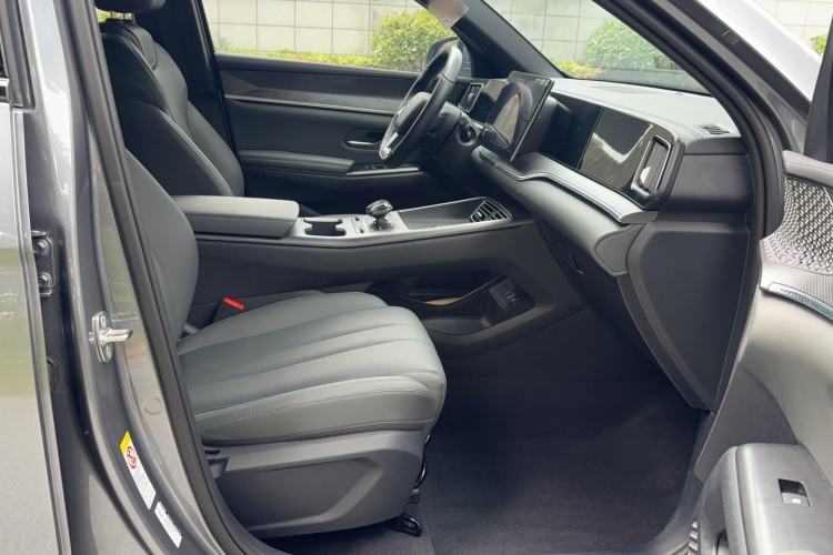 Used BYD Song Pro New Energy 2025 2nd Generation Intelligent Driving Version DM-i 75KM Leading Edition Right Front Seat