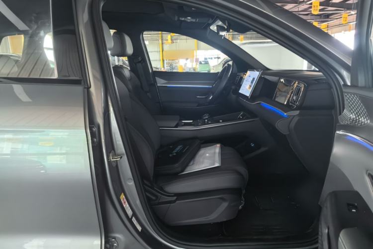 Used BYD Song Pro New Energy 2025 Second-Generation Intelligent Driving Version DM-i 115KM Superior Trim Right Front Seat