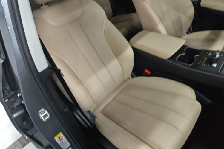 Used BYD Song Pro New Energy 2025 Second-Generation DM-i 75KM Leading Edition Right Front Seat