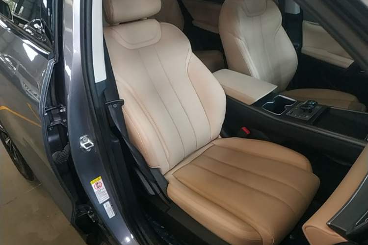 Used BYD Song Pro New Energy 2025 Second-Generation DM-i 75KM Overachiever Trim Right Front Seat