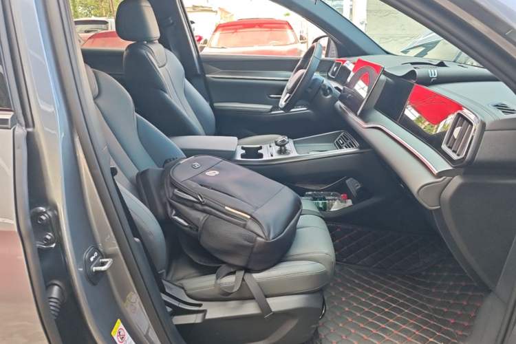 Used BYD Song Pro New Energy 2025 2nd Generation Intelligent Driving Version DM-i 75KM Leading Edition Right Front Seat