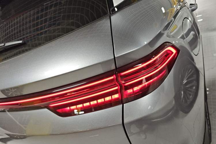 Used BYD Song Pro New Energy 2025 2nd Generation Intelligent Driving Version DM-i 75KM Leading Edition Right Rear Taillight