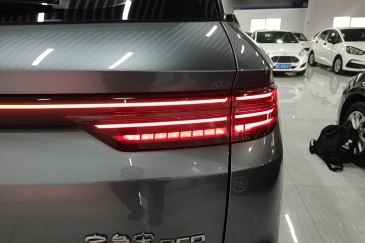 Used BYD Song Pro New Energy 2025 Second-Generation DM-i 75KM Overachiever Trim Right Rear Taillight