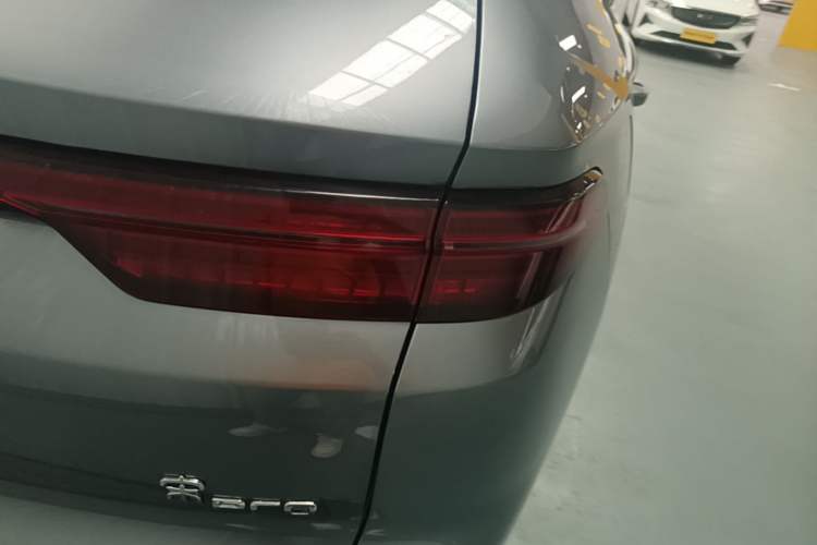 Used BYD Song Pro New Energy 2025 Second-Generation DM-i 75KM Overachiever Trim Right Rear Taillight