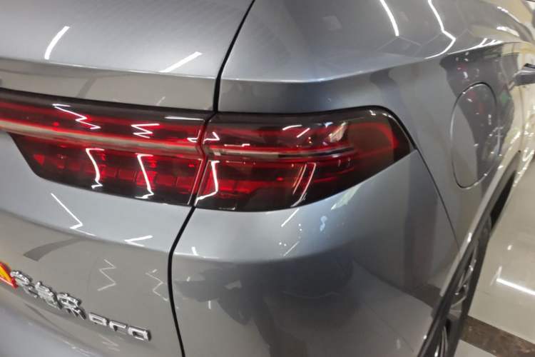 Used BYD Song Pro New Energy 2025 Second-Generation DM-i 75KM Leading Edition Right Rear Taillight