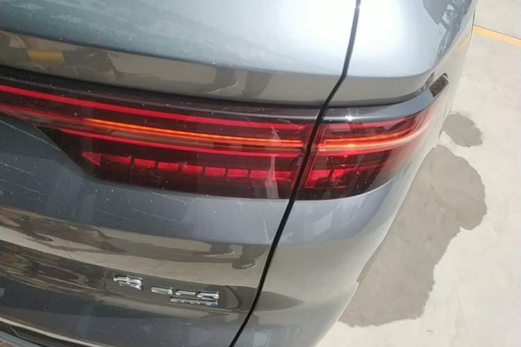 Used BYD Song Pro New Energy 2025 2nd Generation Intelligent Driving Version DM-i 75KM Leading Edition Right Rear Taillight