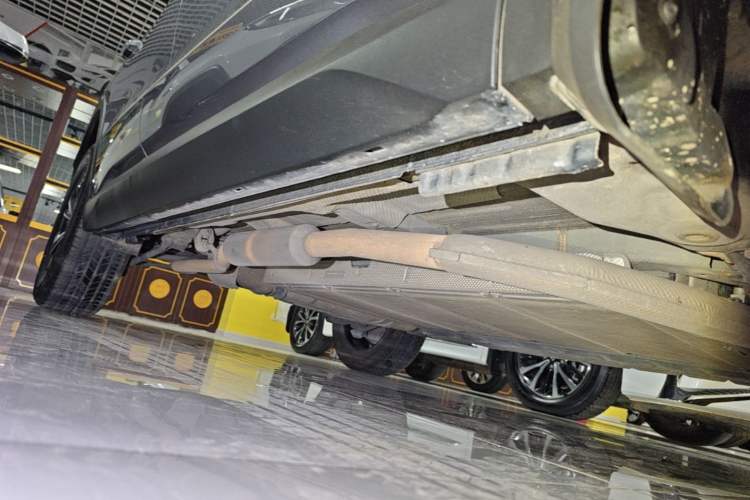 Used BYD Song Pro New Energy 2025 2nd Generation Intelligent Driving Version DM-i 75KM Leading Edition Right Side Sill