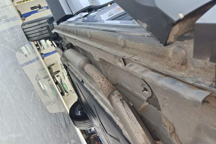 Used BYD Song Pro New Energy 2025 Second-Generation DM-i 115KM Excellence Version Right Side Sill