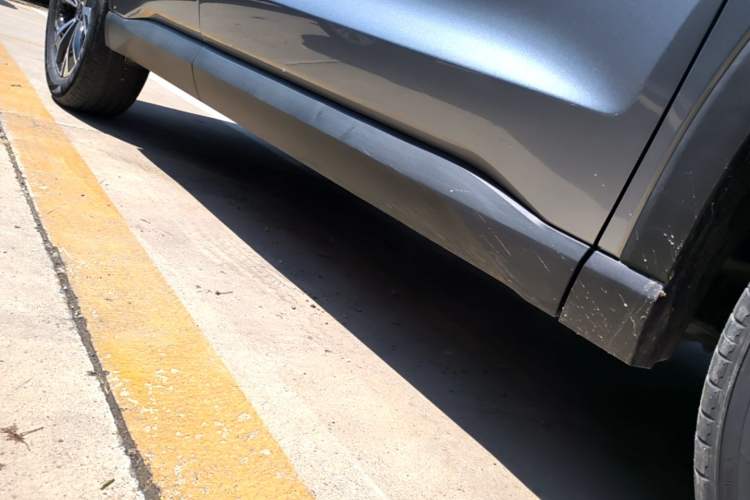 Used BYD Song Pro New Energy 2025 2nd Generation Intelligent Driving Version DM-i 75KM Leading Edition Right Side Sill