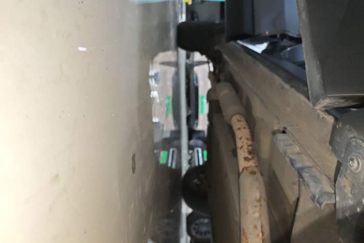 Used BYD Song Pro New Energy 2025 Second-Generation DM-i 75KM Leading Edition Right Side Sill