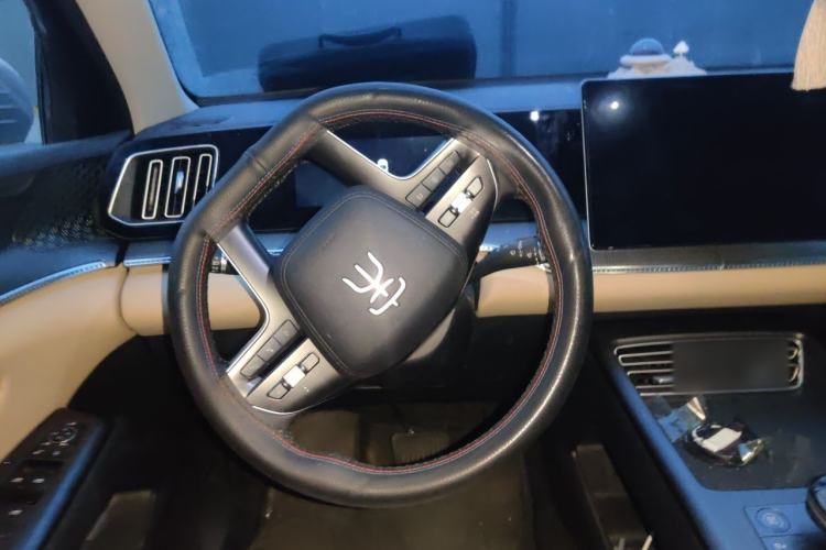 Used BYD Song Pro New Energy 2025 Second-Generation DM-i 115KM Overachiever Trim Steering Wheel
