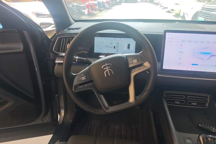 Used BYD Song Pro New Energy 2025 Second-Generation Intelligent Driving Version DM-i 115KM Superior Trim Steering Wheel