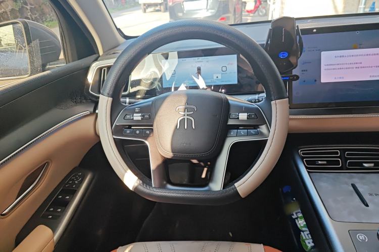 Used BYD Song Pro New Energy 2025 Second-Generation DM-i 115KM Overachiever Trim Steering Wheel