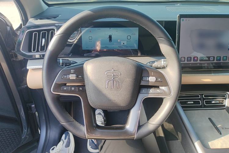 Used BYD Song Pro New Energy 2025 Second-Generation DM-i 115KM Overachiever Trim Steering Wheel
