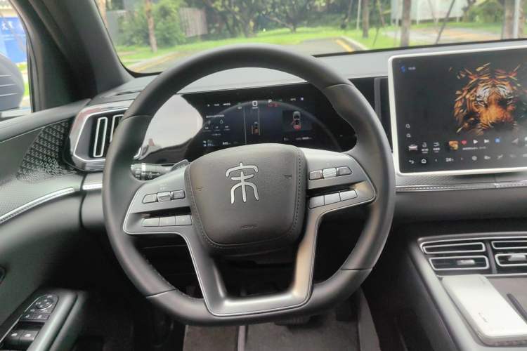 Used BYD Song Pro New Energy 2025 2nd Generation Intelligent Driving Version DM-i 75KM Leading Edition Steering Wheel