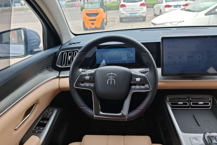 Used BYD Song Pro New Energy 2025 Second-Generation DM-i 115KM Overachiever Trim Steering Wheel