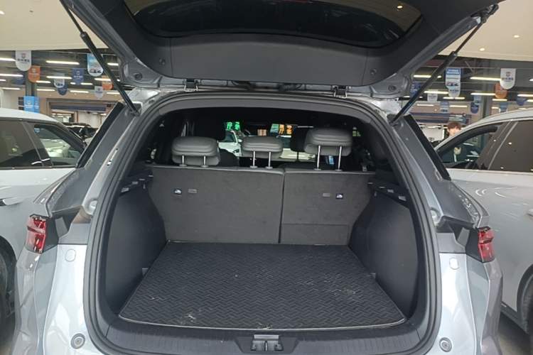 Used BYD Song Pro New Energy 2025 2nd Generation Intelligent Driving Version DM-i 75KM Leading Edition Trunk