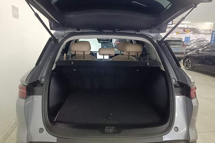 Used BYD Song Pro New Energy 2025 Second-Generation DM-i 75KM Overachiever Trim Trunk