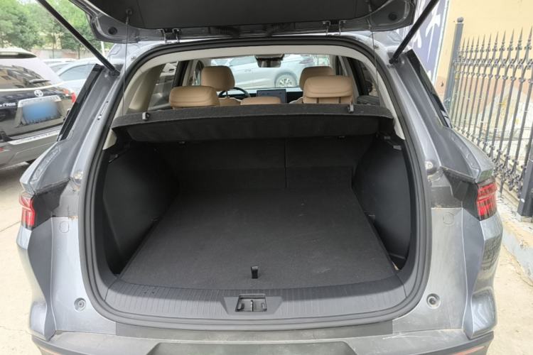Used BYD Song Pro New Energy 2025 Second-Generation DM-i 75KM Leading Edition Trunk