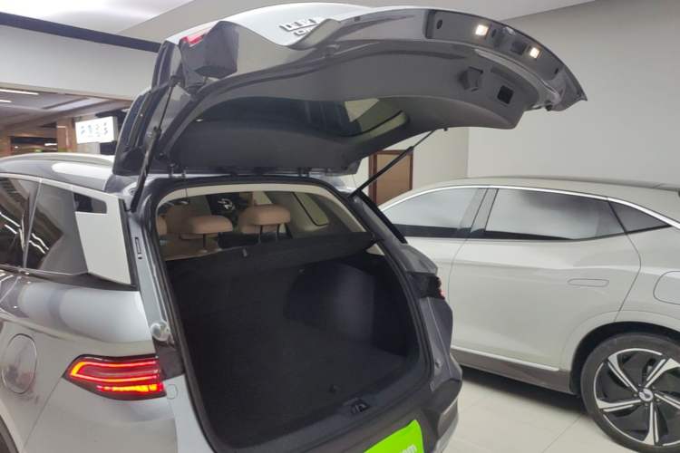 Used BYD Song Pro New Energy 2025 Second-Generation DM-i 75KM Leading Edition Trunk