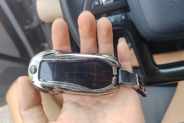 Used BYD Song Pro New Energy 2025 Second-Generation DM-i 75KM Leading Edition Vehicle Key