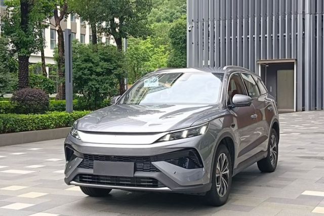Used BYD Song Pro New Energy 2025 2nd Generation Intelligent Driving Version DM-i 75KM Leading Edition