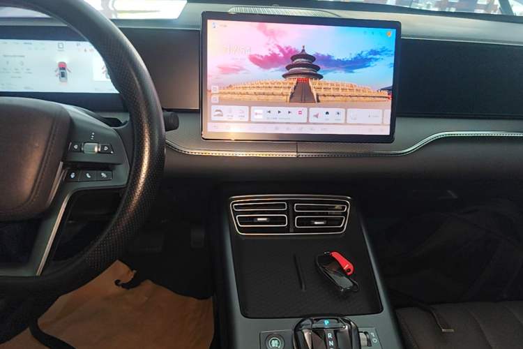 Used BYD Song Pro New Energy 2025 2nd Generation Intelligent Driving Version DM-i 75KM Leading Edition Audio And AC Panel