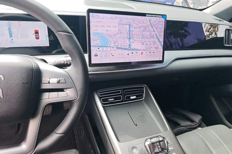 Used BYD Song Pro New Energy 2025 2nd Generation Intelligent Driving Version DM-i 75KM Leading Edition Audio And AC Panel