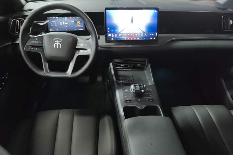 Used BYD Song Pro New Energy 2025 2nd Generation Intelligent Driving Version DM-i 75KM Leading Edition Center Console
