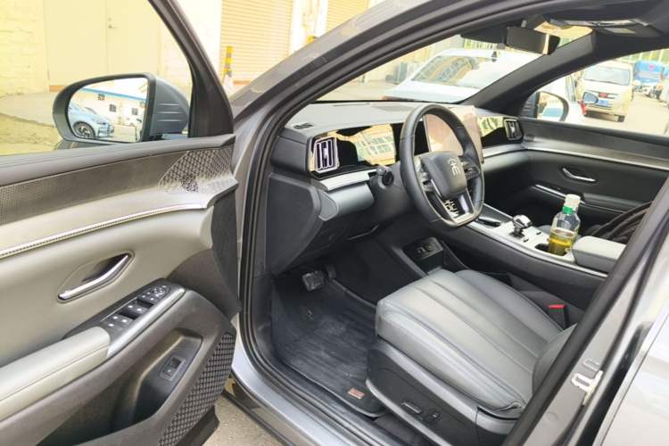 Used BYD Song Pro New Energy 2025 Second-Generation Intelligent Driving Version DM-i 115KM Excellence Edition Driver Seat