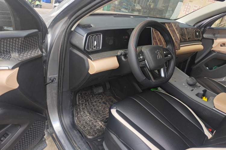 Used BYD Song Pro New Energy 2025 Second-Generation Intelligent Driving Version DM-i 115KM Excellence Edition Driver Seat