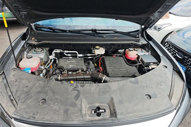 Used BYD Song Pro New Energy 2025 2nd Generation Intelligent Driving Version DM-i 75KM Leading Edition Engine Bay
