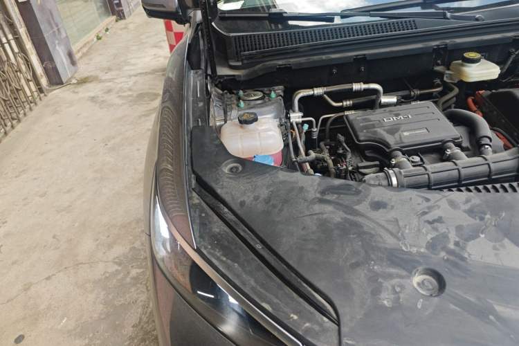 Used BYD Song Pro New Energy 2025 Second-Generation Intelligent Driving Version DM-i 115KM Excellence Edition Engine Bay Right