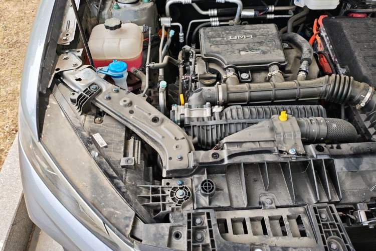Used BYD Song Pro New Energy 2025 2nd Generation Intelligent Driving Version DM-i 75KM Leading Edition Engine Bay Right