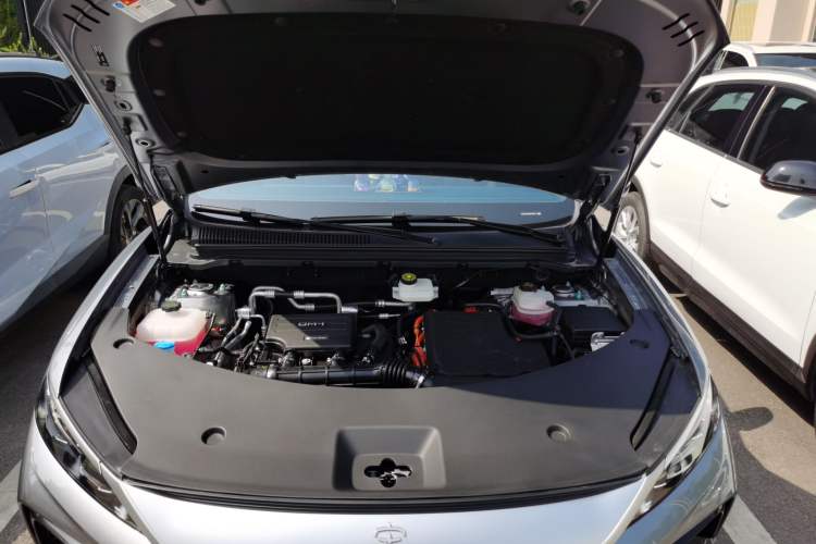 Used BYD Song Pro New Energy 2025 Second-Generation Intelligent Driving Version DM-i 115KM Superior Trim Engine Bay