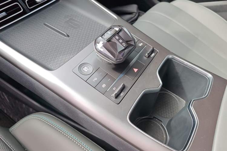 Used BYD Song Pro New Energy 2025 2nd Generation Intelligent Driving Version DM-i 75KM Leading Edition Gear Lever